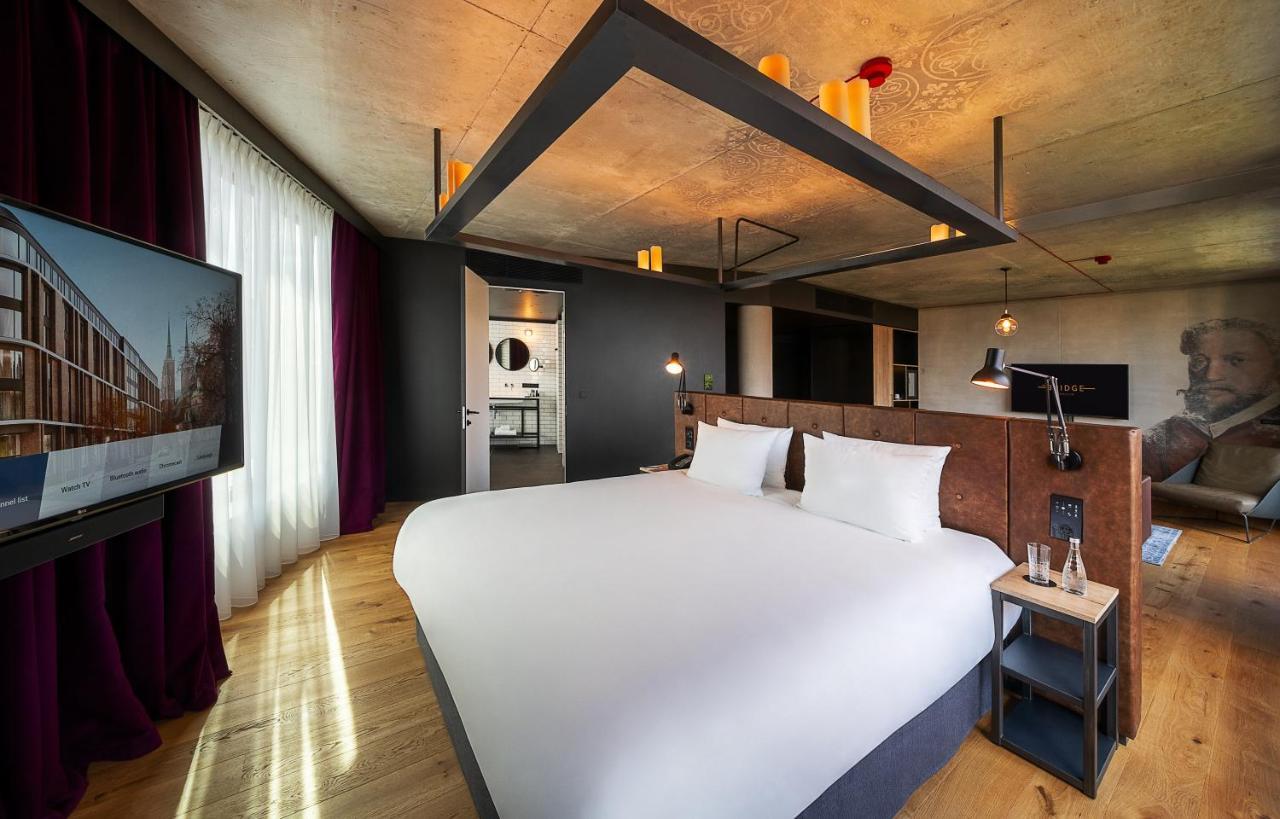 The Bridge Wroclaw - Mgallery Екстериор снимка A suite at the hotel