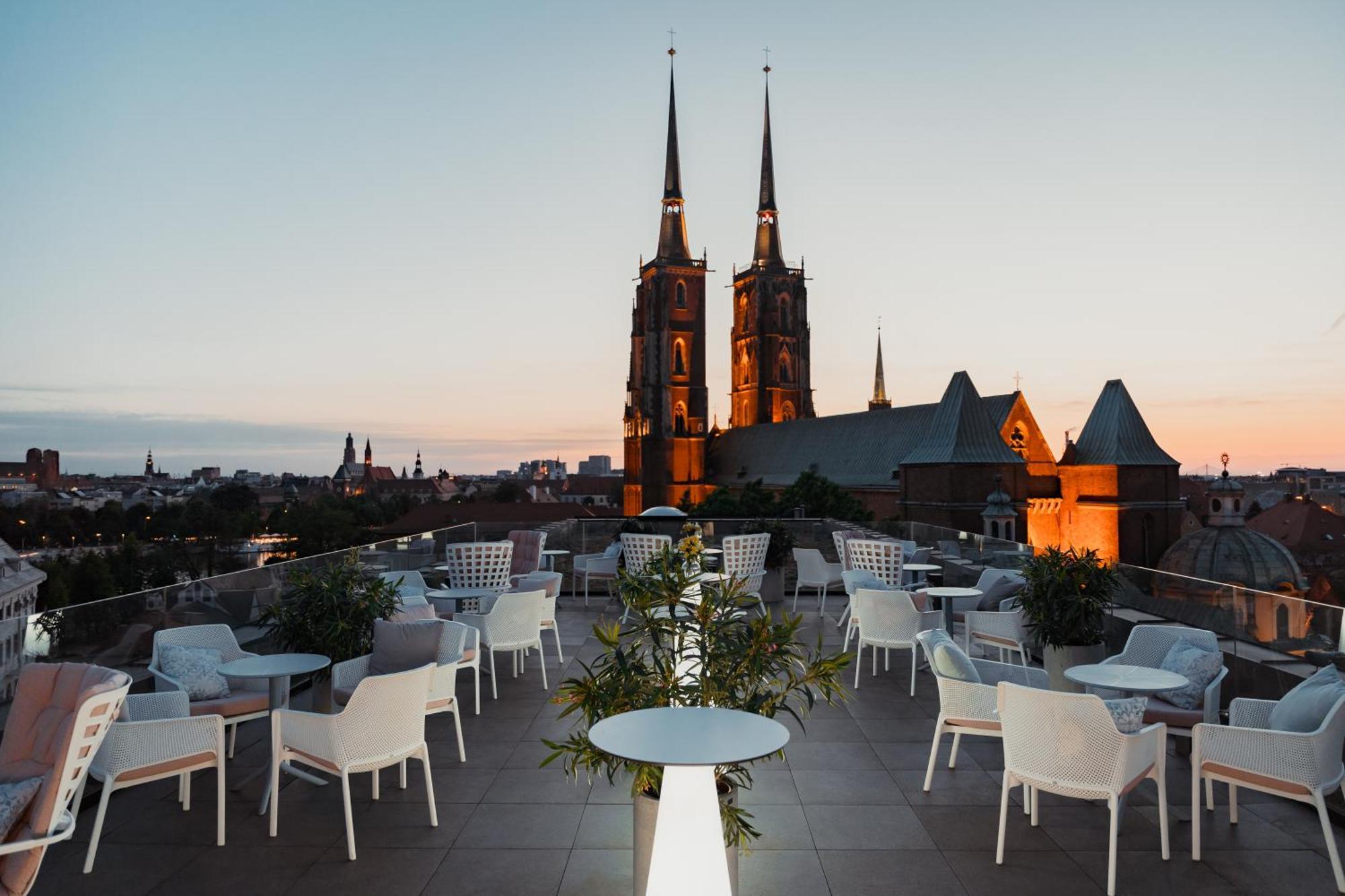 The Bridge Wroclaw - Mgallery Екстериор снимка Rooftop terrace